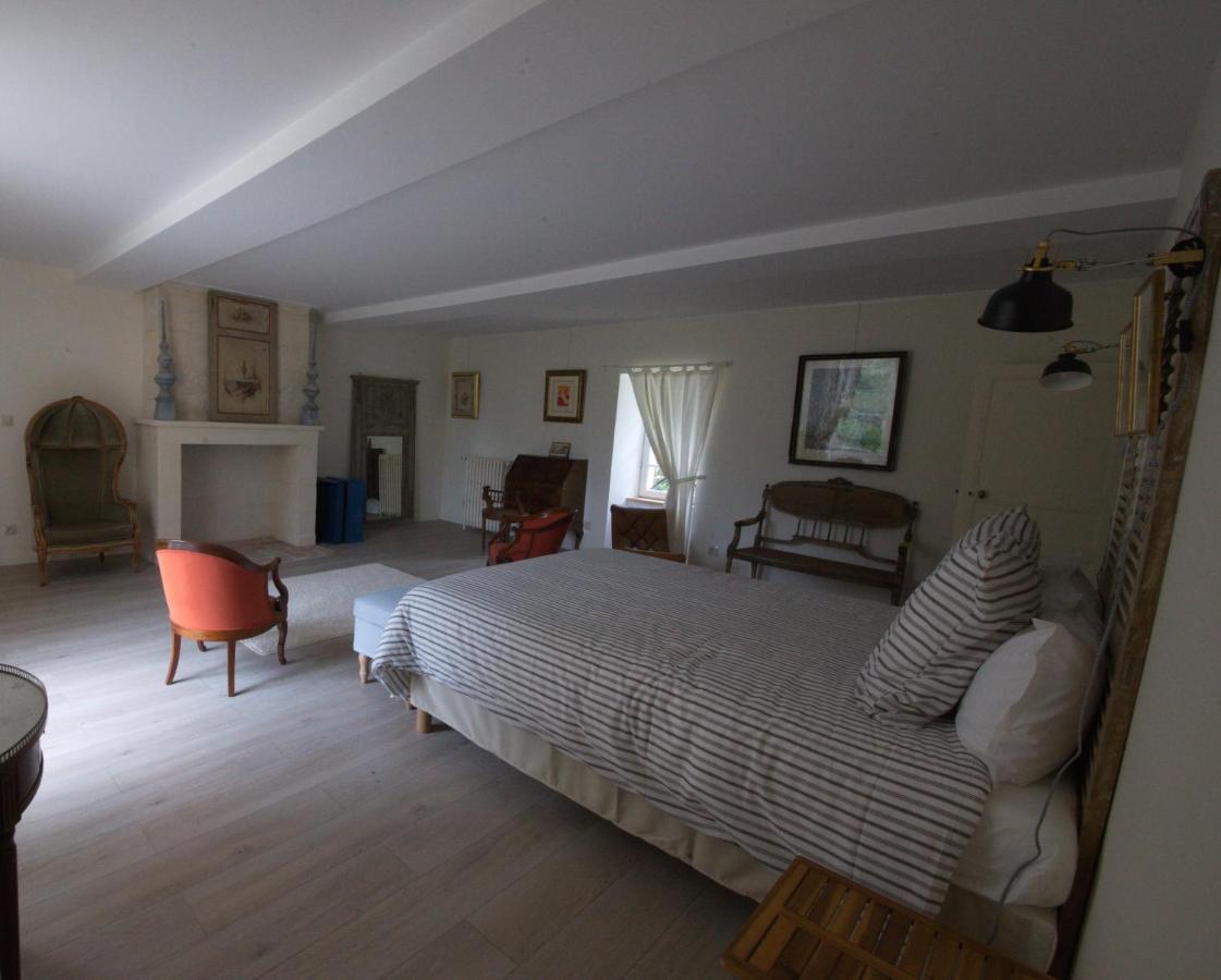 Neuvy-au-Houlme Le Manoir Du Ribardon Bed & Breakfast エクステリア 写真