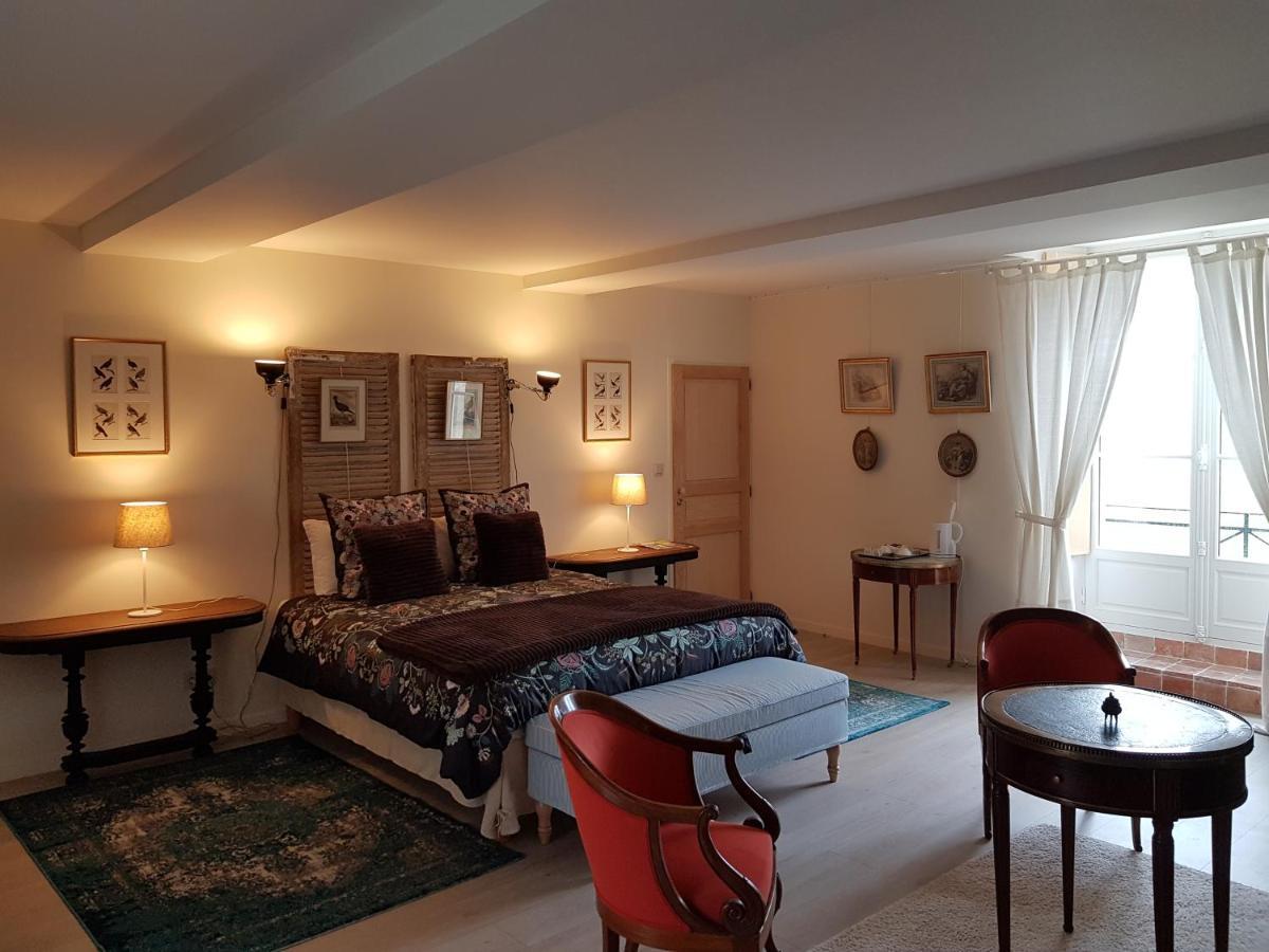 Neuvy-au-Houlme Le Manoir Du Ribardon Bed & Breakfast エクステリア 写真