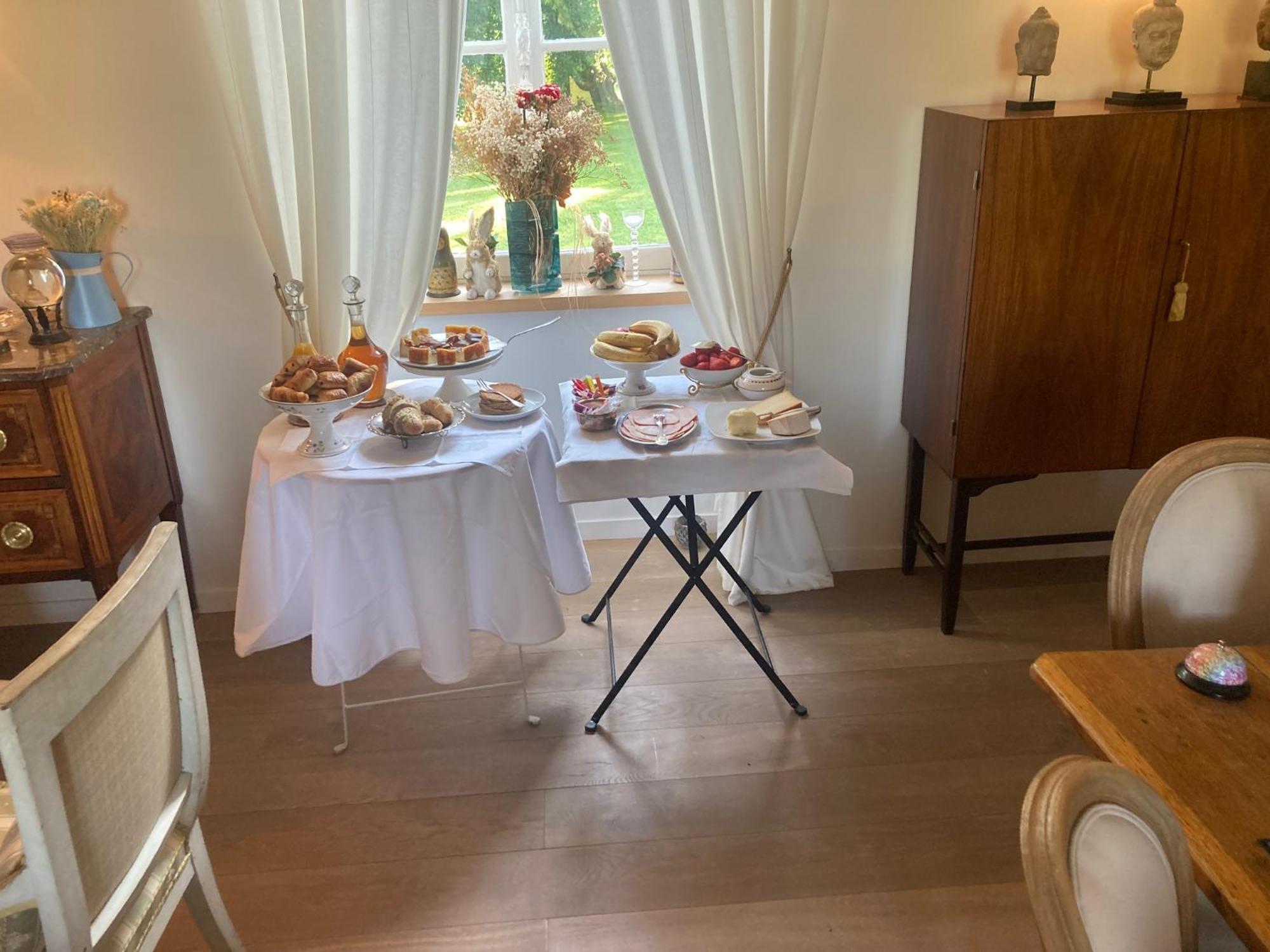 Neuvy-au-Houlme Le Manoir Du Ribardon Bed & Breakfast エクステリア 写真