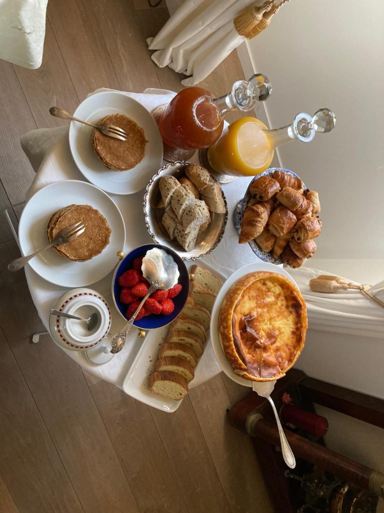 Neuvy-au-Houlme Le Manoir Du Ribardon Bed & Breakfast エクステリア 写真